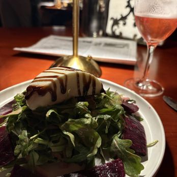 CODE RED - Beet salad with burrata and arugula - Cocktail Bars Near Me - Washington, DC, District of Columbia