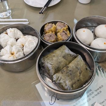 Mekong Palace - BBQ pork buns, shu mai, lo mai gai (sticky rice), and lava custard buns - Dim Sum Near Me - Mesa, Arizona Mekong Palace - BBQ pork buns, shu mai, lo mai gai (sticky rice), and lava custard buns - Dim Sum Near Me - Mesa, Arizona