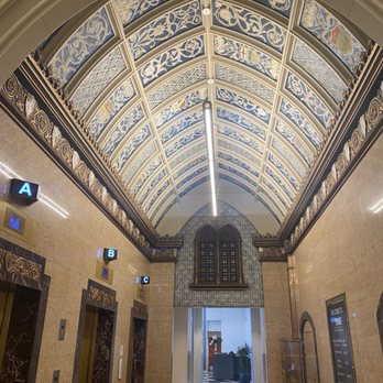 EXchange Hotel Vancouver - Wonderful ceiling in first floor entry / elevator bay - Hotels Near Me - Vancouver, British Columbia EXchange Hotel Vancouver - Wonderful ceiling in first floor entry / elevator bay - Hotels Near Me - Vancouver, British Columbia