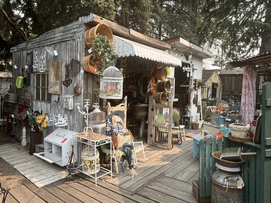 L.A. Junk Antiques, 600 N Latah St, Boise, ID 83706, US - MapQuest