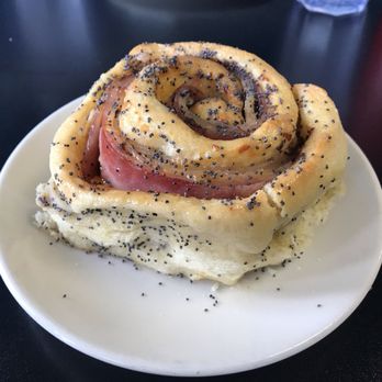 Sumthin' Fa Brunch - Savory (colossal) cinnamon roll! - Breakfast & Brunch Near Me - Jonesboro, Georgia Sumthin' Fa Brunch - Savory (colossal) cinnamon roll! - Breakfast & Brunch Near Me - Jonesboro, Georgia