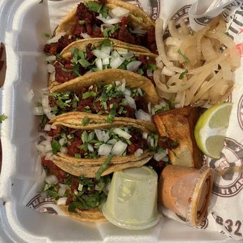 Taqueria El Barbón - Al pastor tacos - Tacos Near Me - Houston, Texas Taqueria El Barbón - Al pastor tacos - Tacos Near Me - Houston, Texas