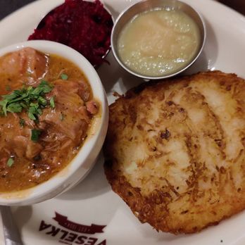 Veselka - Ukrainian Near Me - New York, New York