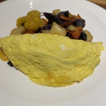 Atrio Wine Bar & Restaurant - Omelet - Wine Bars Near Me - New York, New York