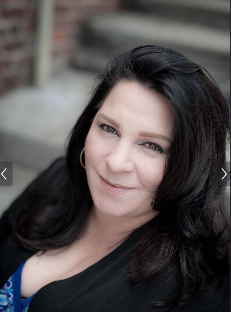 Lynette Manzanares at Scandalous Salon Logo