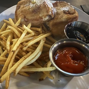 Vieux Carre - Monte Cristo - French Near Me - Flower Mound, Texas Vieux Carre - Monte Cristo - French Near Me - Flower Mound, Texas