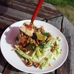 Högsjö Wärdshus - Krabba med waldorfsallad