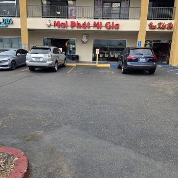 Mai Phat Noodle House - Noodles Near Me - Westminster, California Mai Phat Noodle House - Noodles Near Me - Westminster, California