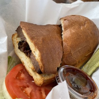 Ginochio's Kitchen - Tri tip sandwich - Seafood Near Me - Bodega Bay, California