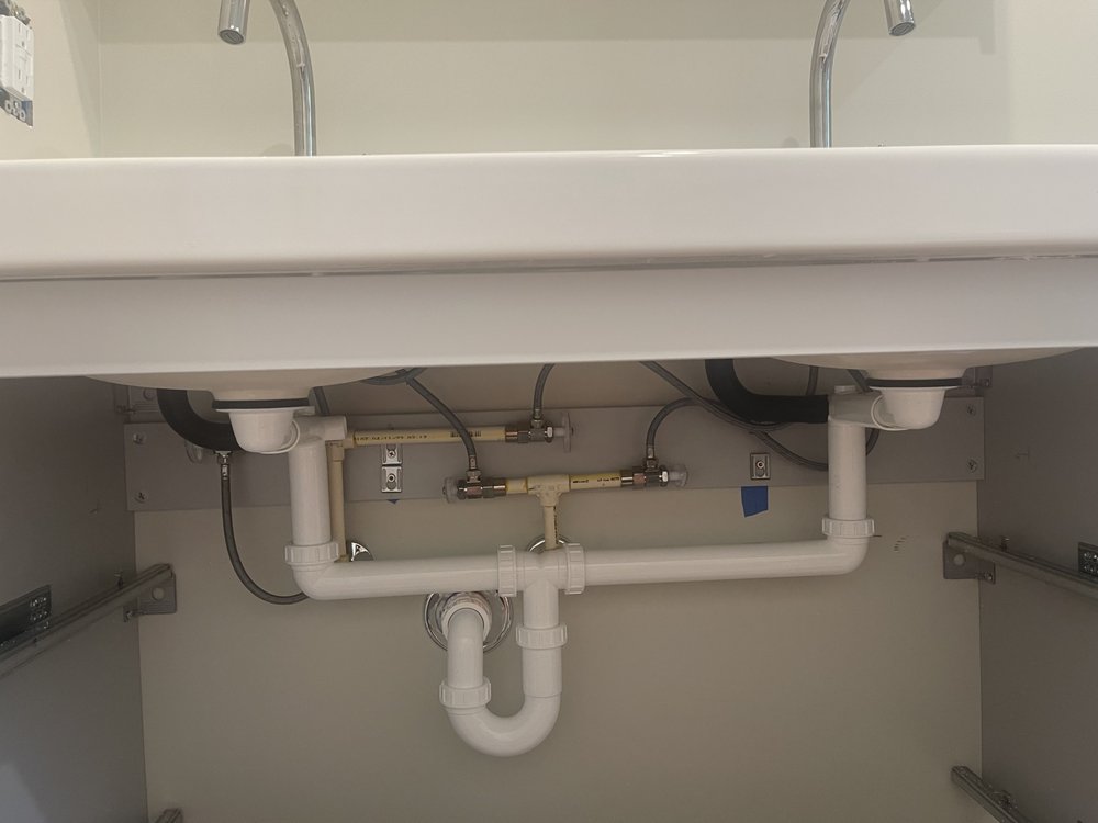 Slide of Ochoa Plumber and Service