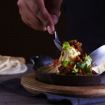 Mi Cocina - Queso con Chorizo - Tex-Mex Near Me - Dallas, Texas Mi Cocina - Queso con Chorizo - Tex-Mex Near Me - Dallas, Texas