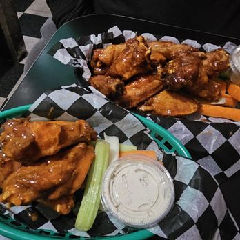 Bonnie's Grill - Buffalo mild  and honey Sriracha wings - Chicken Wings Near Me - Brooklyn, New York