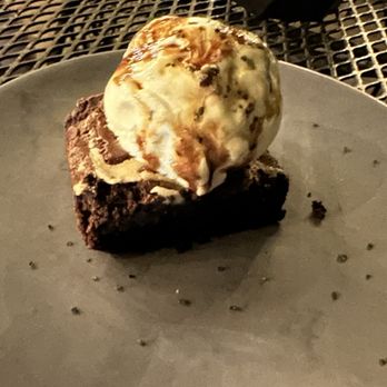 Lyra - Tahini brownie - Middle Eastern Near Me - Nashville, Tennessee