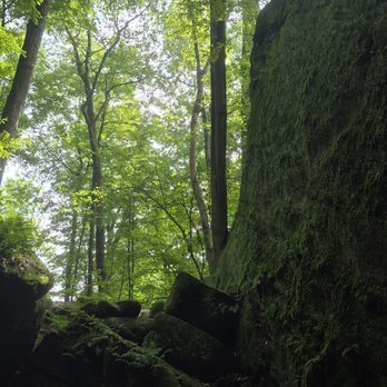 Cascade Falls - Parks Near Me - Garrettsville, Ohio