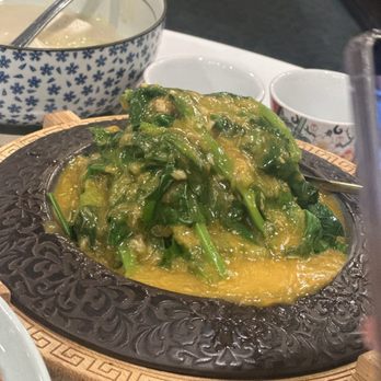 Duck House - Peapod stems with crab sauce - Chinese Near Me - Monterey Park, California