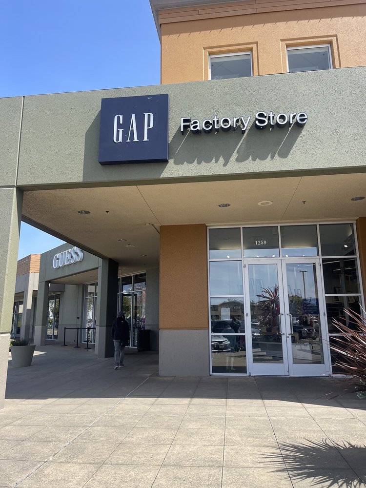 GAP FACTORY Updated 2024 30 Photos & 55 Reviews 1259 Marina Blvd