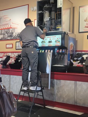 Freddy's Frozen Custard & Steakburgers by null