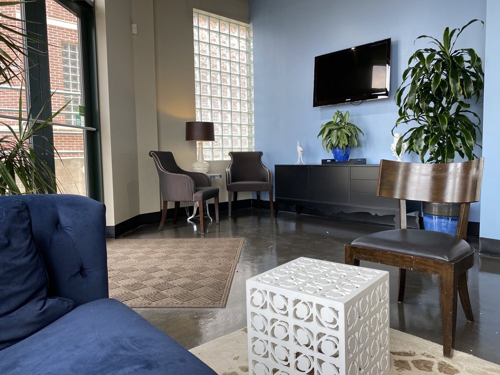 DIVINE DENTAL WORKS Updated September 2024 13 Reviews 2307 N Elm