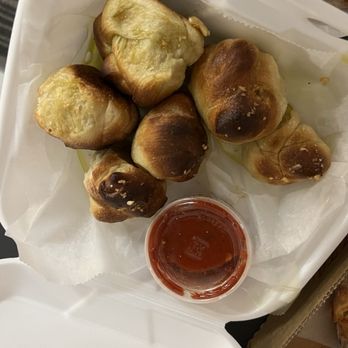 Ferreri’s Pizza - 6 Garlic Knots (DD) - Pizza Near Me - Titusville, Florida Ferreri’s Pizza - 6 Garlic Knots (DD) - Pizza Near Me - Titusville, Florida