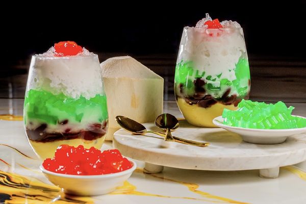 Golden Delight 2 (Valley Blvd) by null