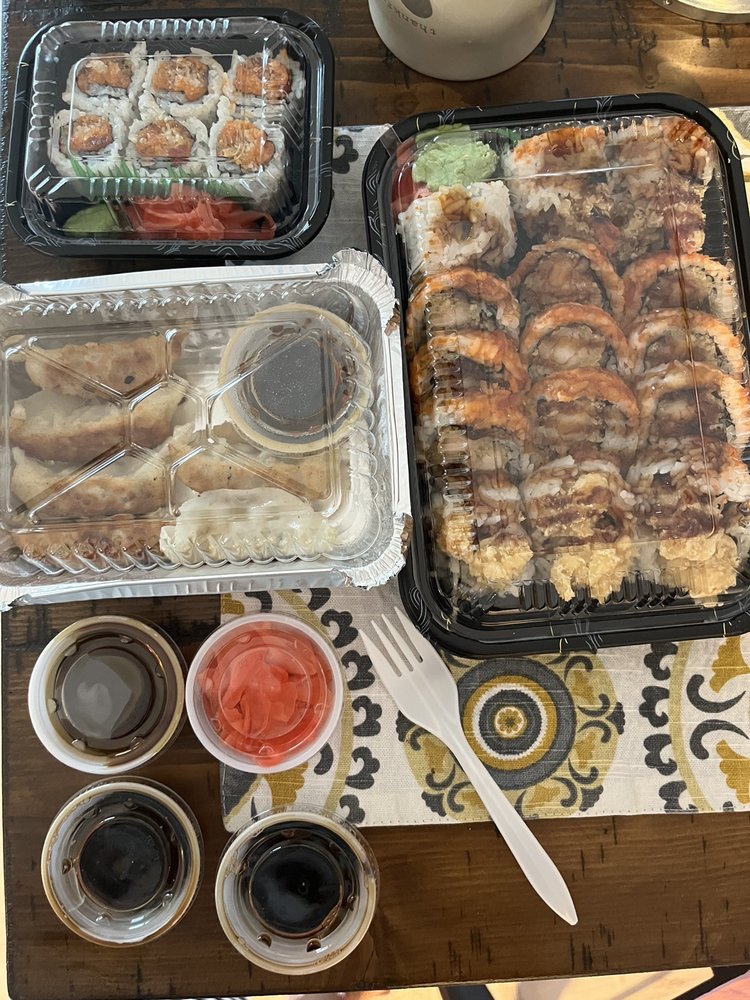 Tomo Sushi Japanese Restaurant