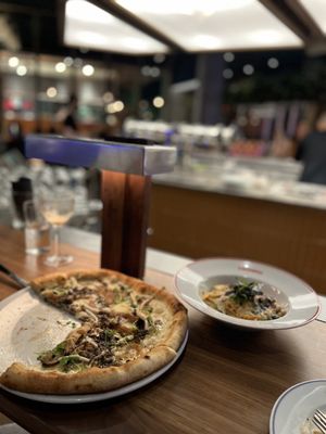 Tiramisu Saint-Laurent | Restaurant italien & japonais à Montréal by null