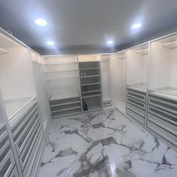 Bowes Elite Services - Walking closet