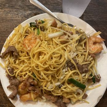 Hu's Cooking - House Combination Fried Noodles - Chinese Near Me - Houston, Texas Hu's Cooking - House Combination Fried Noodles - Chinese Near Me - Houston, Texas