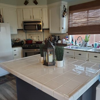 Roxanne's Cleaning Solutions - Home Cleaning Near Me