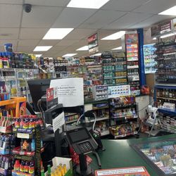 Mount Vernon Super Stop - Interior  view
