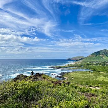 Makapu'u Point Lighthouse Trail - Hiking Near Me - Honolulu, Hawaii