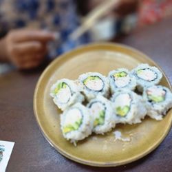 California roll- decent