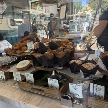 Crème Bakery - Bakeries Near Me - Claremont, California Crème Bakery - Bakeries Near Me - Claremont, California
