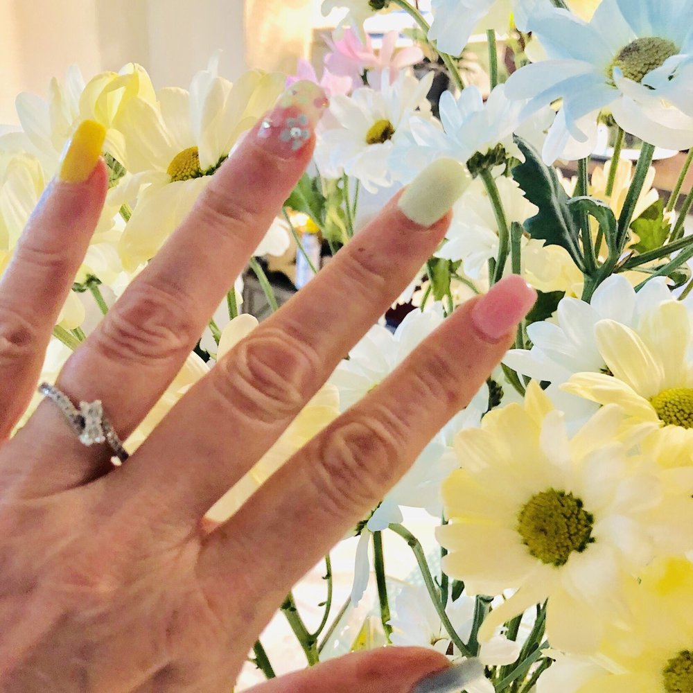 Sparkle Nails - Spring flowers that match my nails - Nail Salons Near Me - Austin, Texas