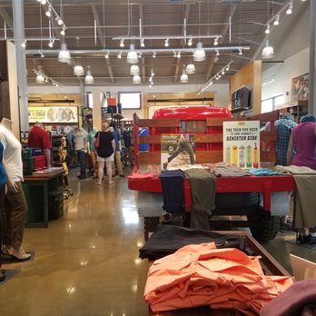Duluth Trading Company - Inside the West Chester, OH Duluth Trading Co. store. - Women's Clothing Near Me - West Chester, Ohio Duluth Trading Company - Inside the West Chester, OH Duluth Trading Co. store. - Women's Clothing Near Me - West Chester, Ohio