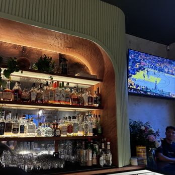 Bar April Jean - Bar - Cocktail Bars Near Me - San Francisco, California