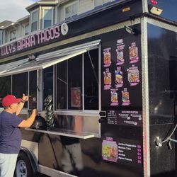 Lulys Birria Tacos