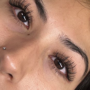 ALO Lash & Beauty - Classic lashes by Alondra - Eyelash Service Near Me - Everett, Washington
