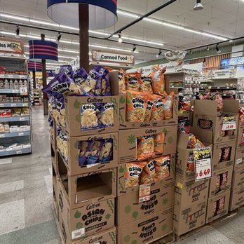 Tokyo Central & Main - International Grocery Near Me - Gardena, California