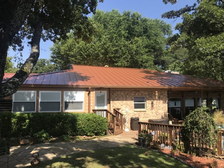 Slide of T&R Roofing