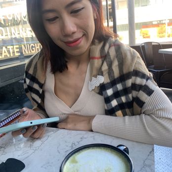 H Cafe - Breakfast & Brunch Near Me - Los Angeles, California