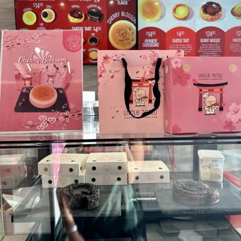 Uncle Tetsu - Desserts Near Me - Austin, Texas