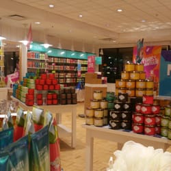 Bath & Body Works