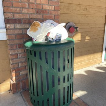 Panda Express - Garbage piled high and overflowing; attracting flies. - Chinese Near Me - Truckee, California
