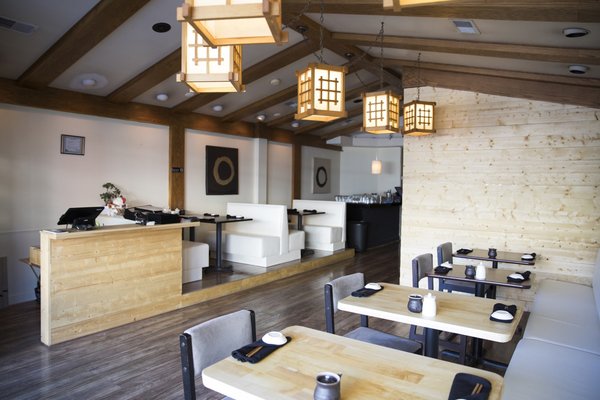 Yellowtail Sushi Bar & Asian Kitchen by null