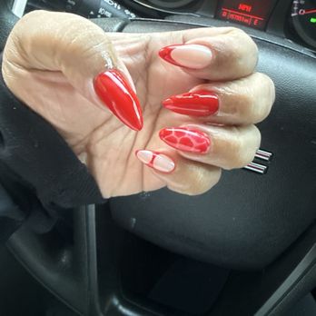 Queenies Nail Salon - Nails done by Queenie - Nail Salons Near Me - Washington, DC, District of Columbia