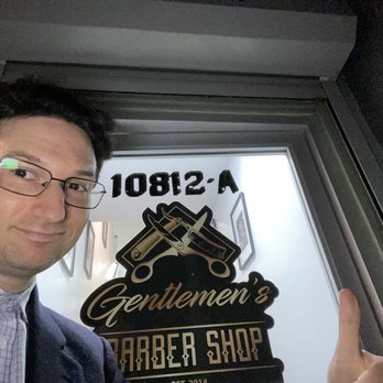 Gentlemen's Barber Shop - Barbers Near Me - Culver City, California