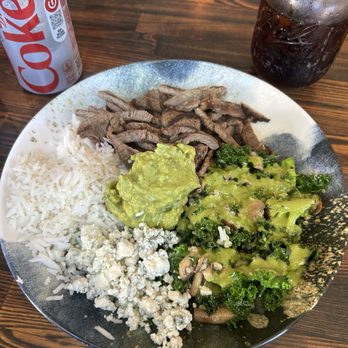 Califas Greens - Califas Steak Bowl - Latin American Near Me - Berkeley, California Califas Greens - Califas Steak Bowl - Latin American Near Me - Berkeley, California