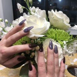 Blossom Nails & Spa - Full-Set SNS Dipping Powder