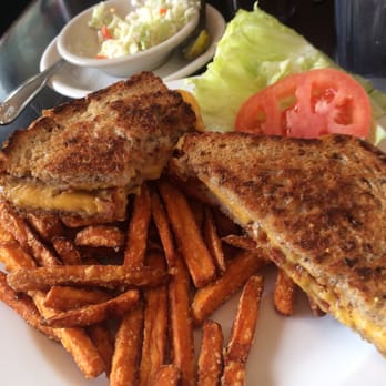 Gracie's on 2nd Diner - Grilled cheese, bacon and sweet potato fries. Delicious again! - Diners Near Me - New York, New York Gracie's on 2nd Diner - Grilled cheese, bacon and sweet potato fries. Delicious again! - Diners Near Me - New York, New York